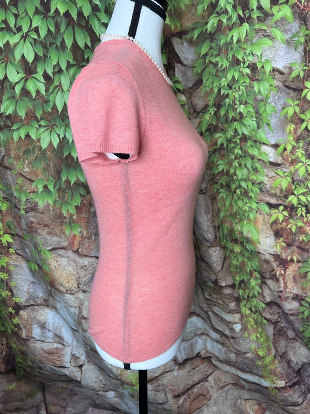 GENE MEYER Quiet Luxury Salmon Fine Knit Crewneck Cashmere Sweater, XS - Picture 6 of 7